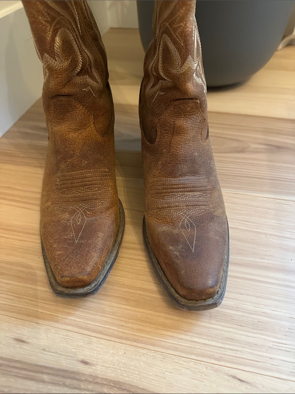 Classic Brown Suede Western Heeled Boots - Picture 3 of 6